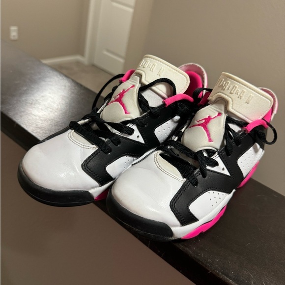 AIR JORDAN 6 RETRO LOW “FIERCE PINK" US 5Y - Picture 7 of 9